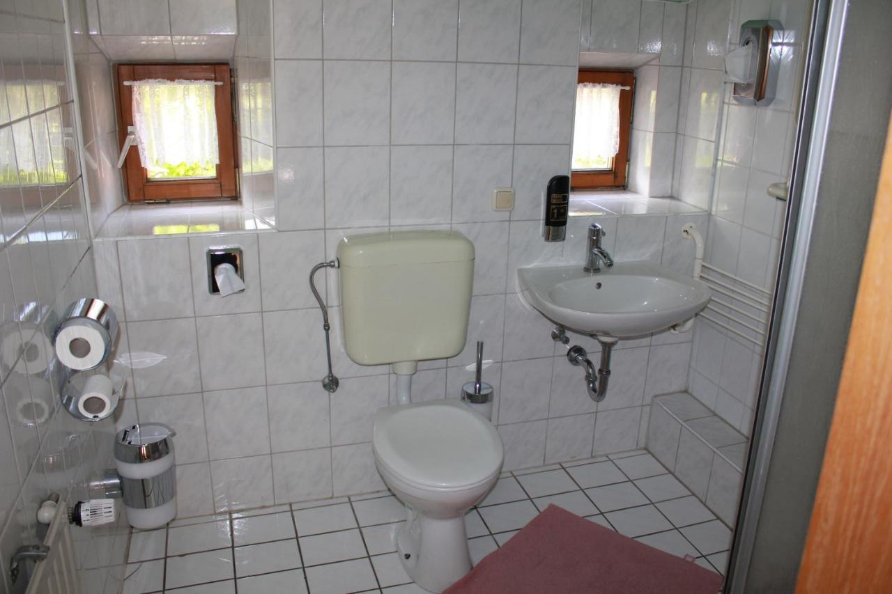Zur Friedenslinde *